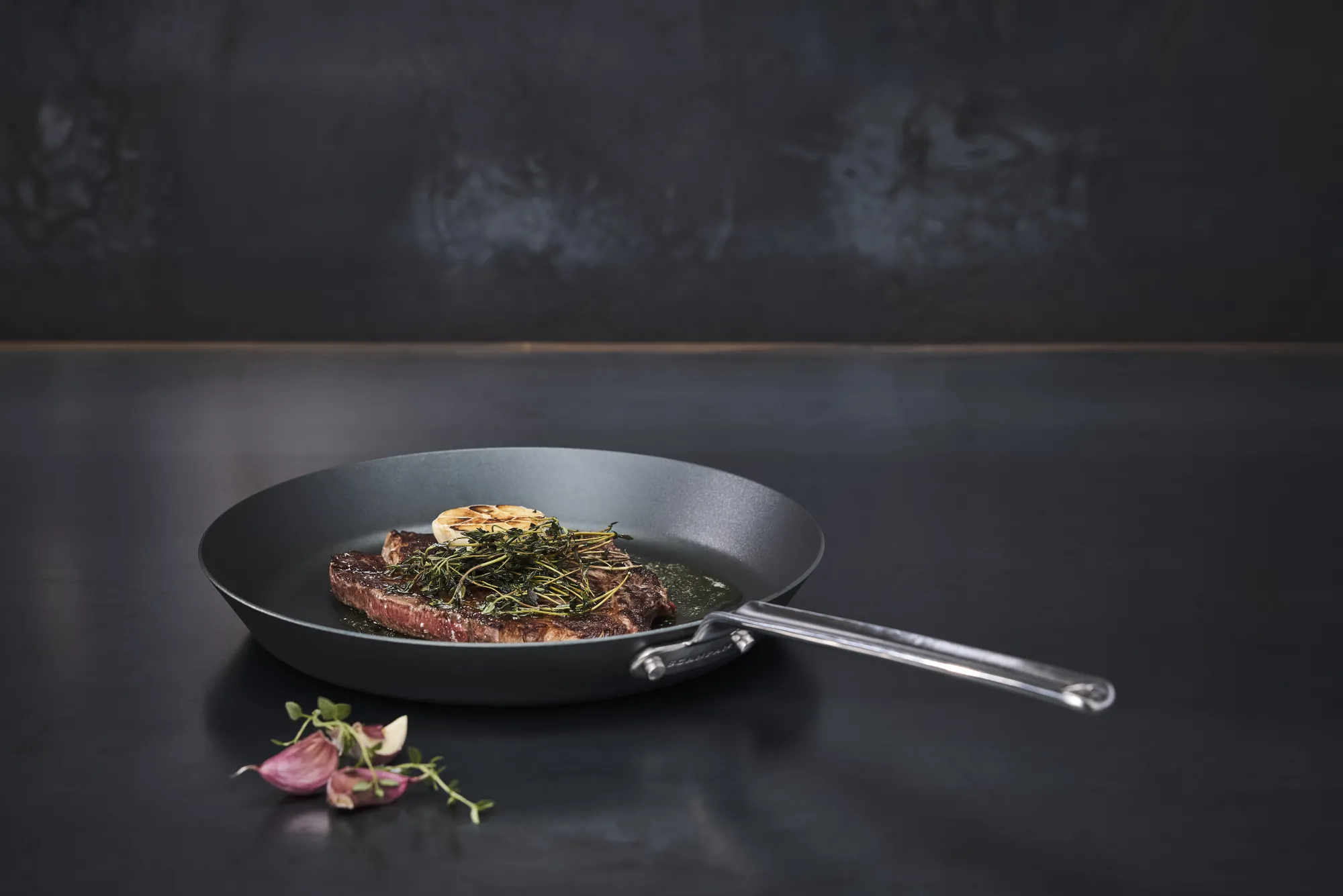 Discount SCANPAN 30 cm stegepande i omslag - Black Iron